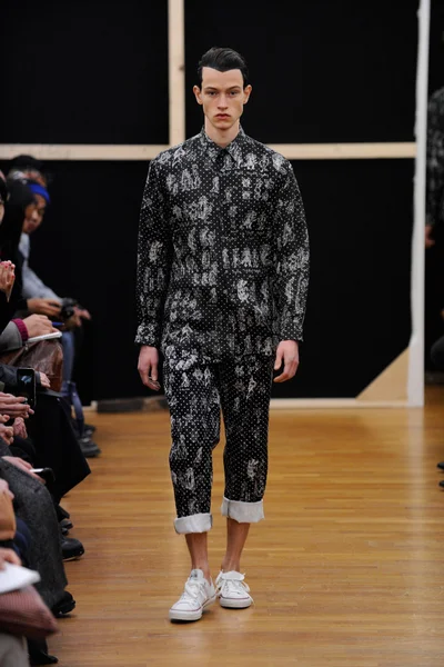 Look 2
